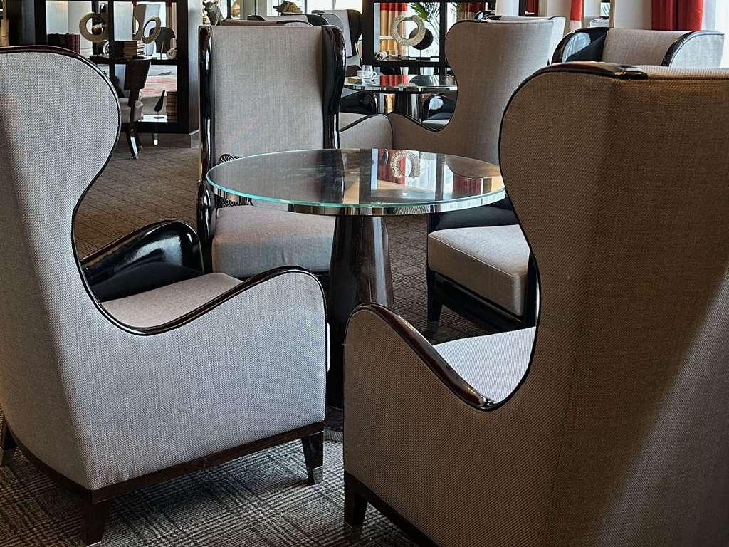 Park Hotel Grenoble - Mgallery レストラン 写真